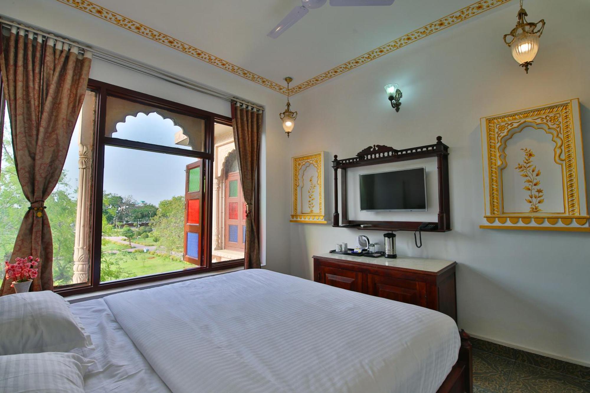 Bed & Breakfast Shree *
